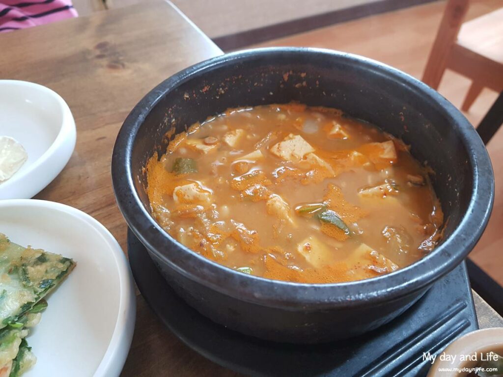 무너미 보리밥 청국장